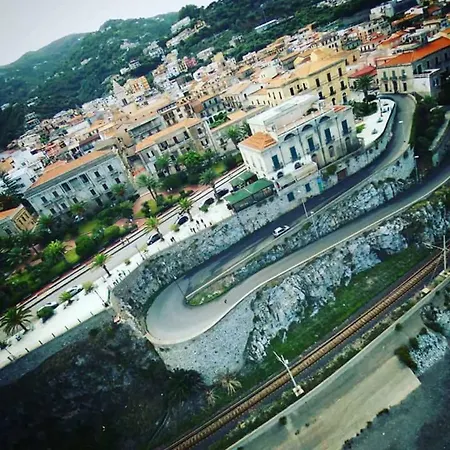 Ξενοδοχείο με διαμερίσματα Michelangelo's House